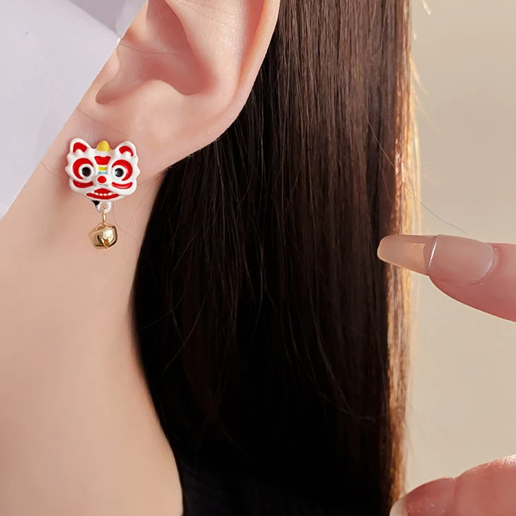 Lion Earrings Retro Women's New Year Personalized Ear Jewelry