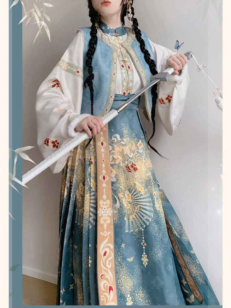 Ladies Ming Dynasty Hanfu Spring Ma Mian Dress Dunhuang Style