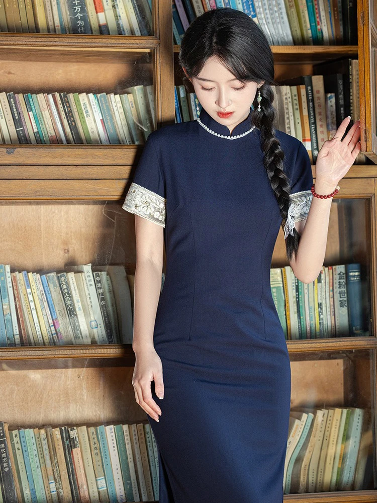 Chinese Young Girls Cheongsam Blue Slim Dress Vintage Style