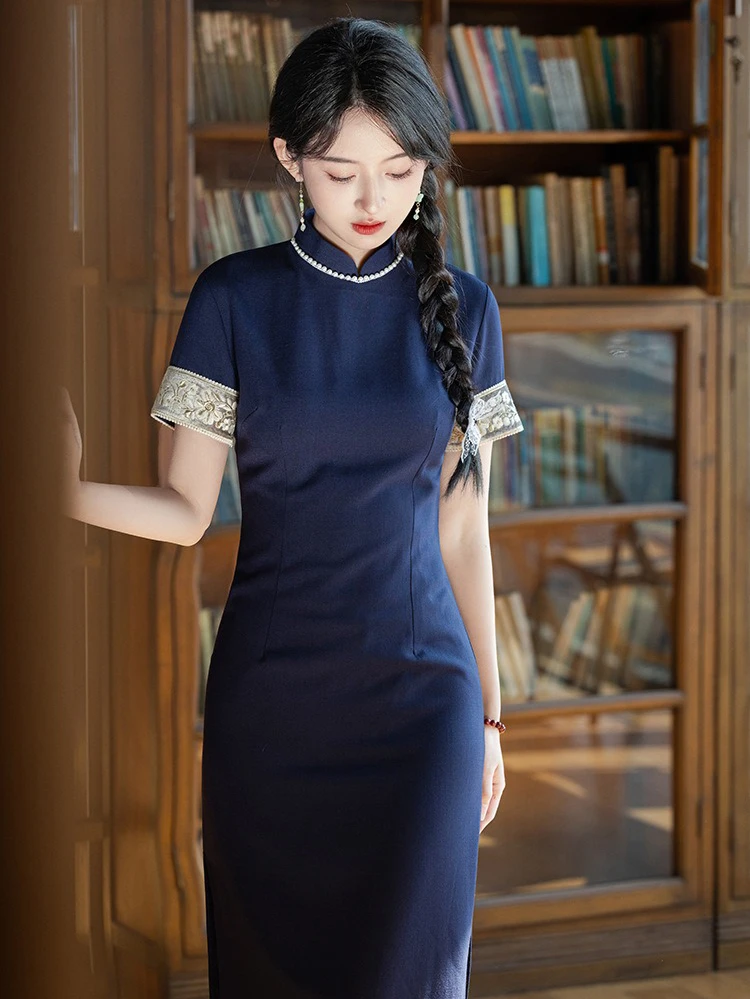 Chinese Young Girls Cheongsam Blue Slim Dress Vintage Style