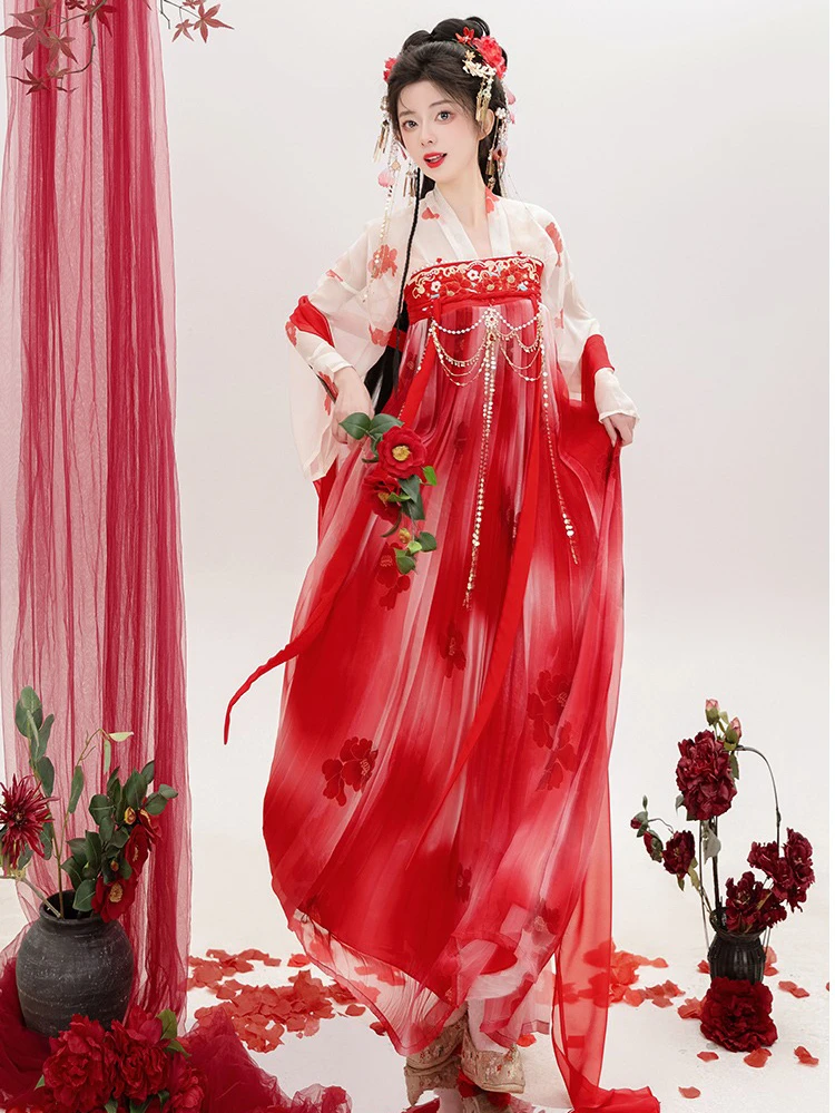 Tang Dynasty Qixiong Shanqun Women Summer Red Skirt