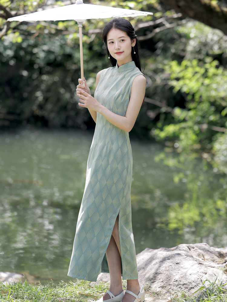 Summer Green Ladies Cheongsam Sleeveless Elegant Vintage Dresses