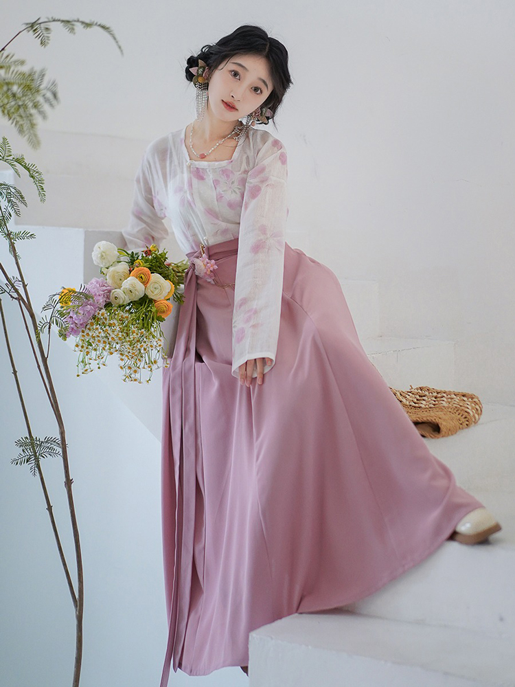 Summer Hanfu Ming Dynasty Style Women Shorts Set Round Neck Shirt