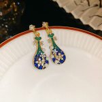 Vintage Women Earrings Niche Pipa Pearl Earrings