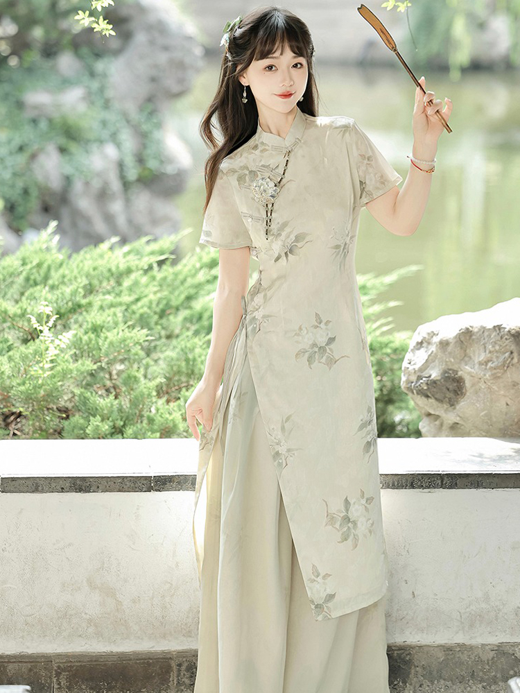 Camellia Grace 4