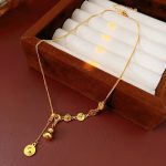 Fortune Character Gourd Necklace Vintage Collarbone Chain
