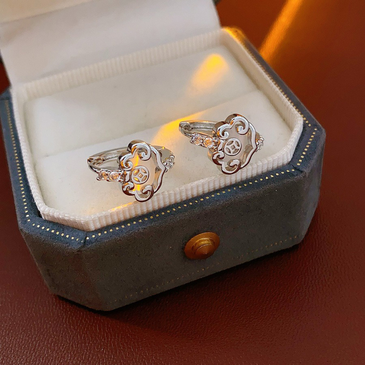Women Hanfu Peace Lock Earrings Cloud Vintage Jewelry Cheongsam Accessories