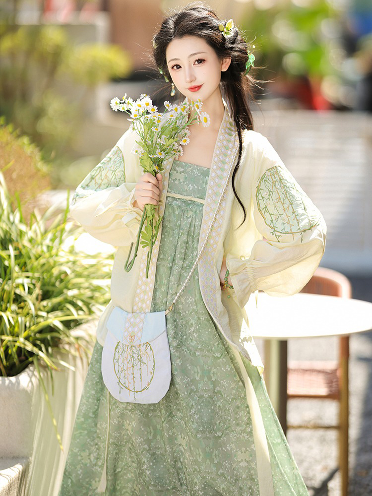 Fashion Ladies Hanfu Summer Green Dress with Bubble Sleeve