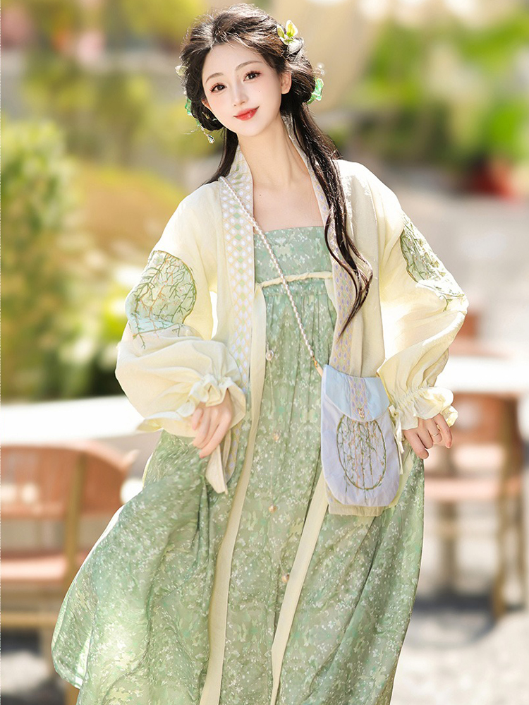 Fashion Ladies Hanfu Summer Green Dress with Bubble Sleeve