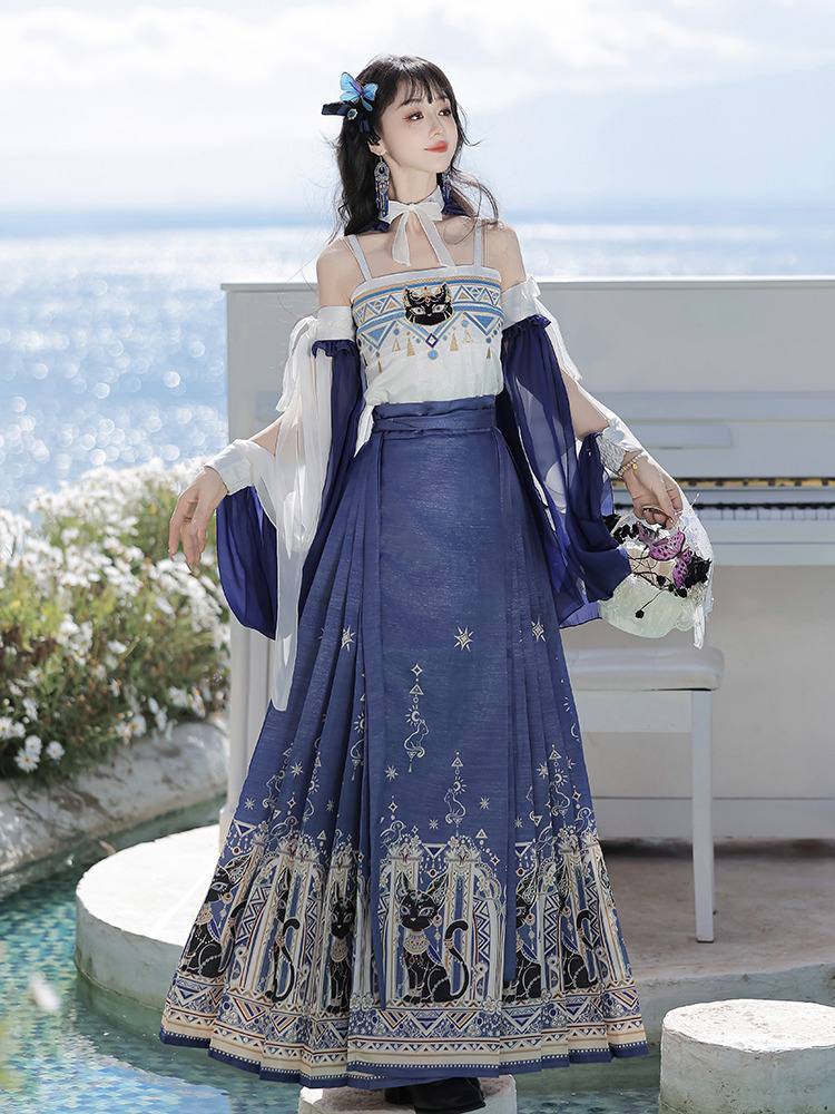 Fashionable Hanfu Ming Dynasty Mamian Skirt Unique Niche Clothing for Summer 