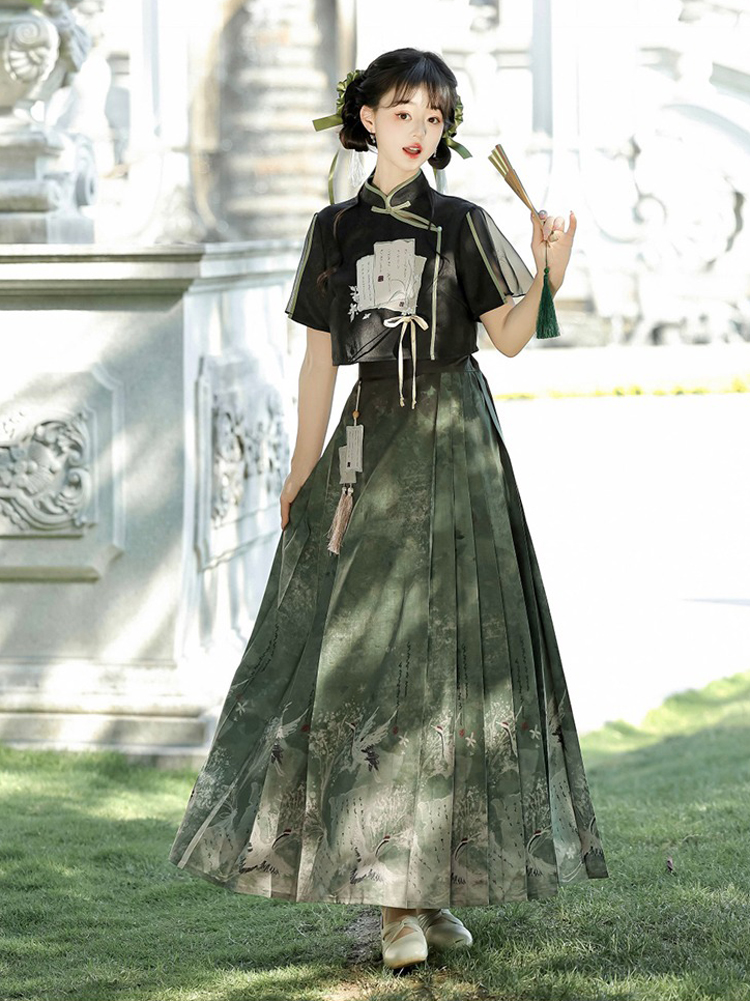 Fashionable Women Hanfu Black Style Mamian Skirt Summer Fashion