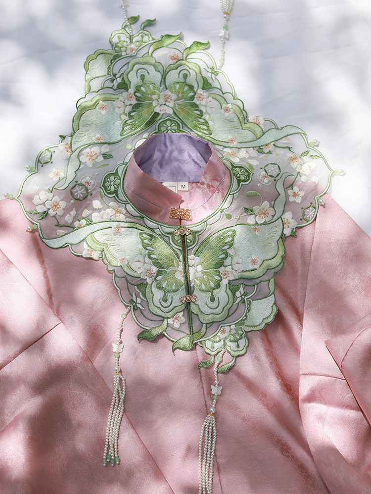 Hanfu Accessories Cloud Shoulder Green Butterfly Tassel For Ming Dynasty Hanfu