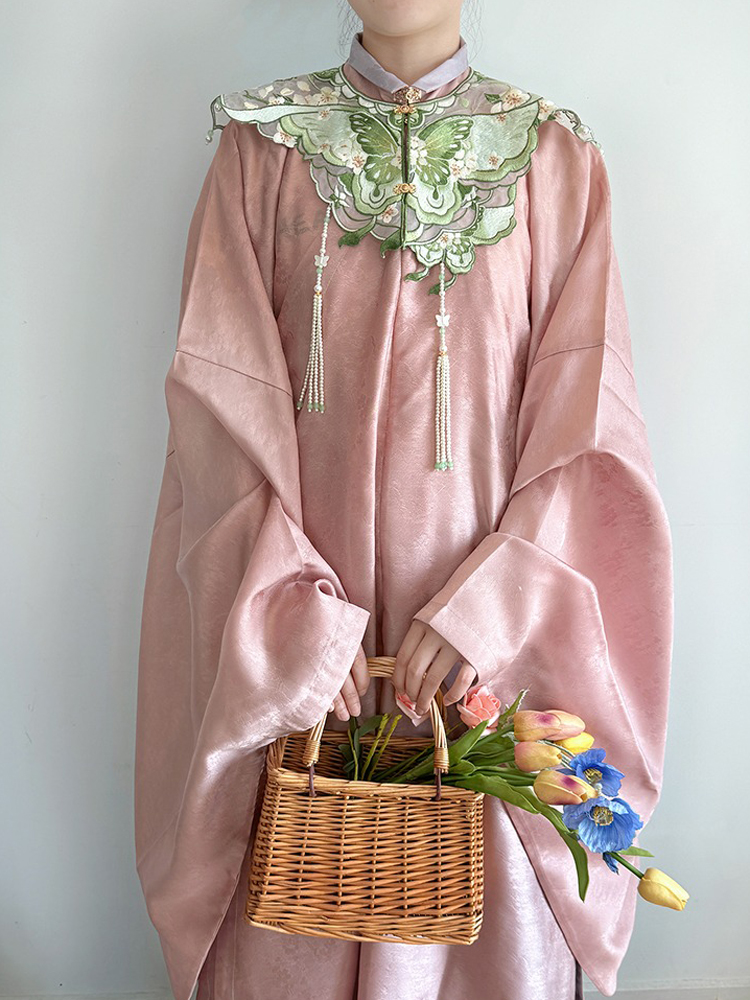 Hanfu Accessories Cloud Shoulder Green Butterfly Tassel For Ming Dynasty Hanfu
