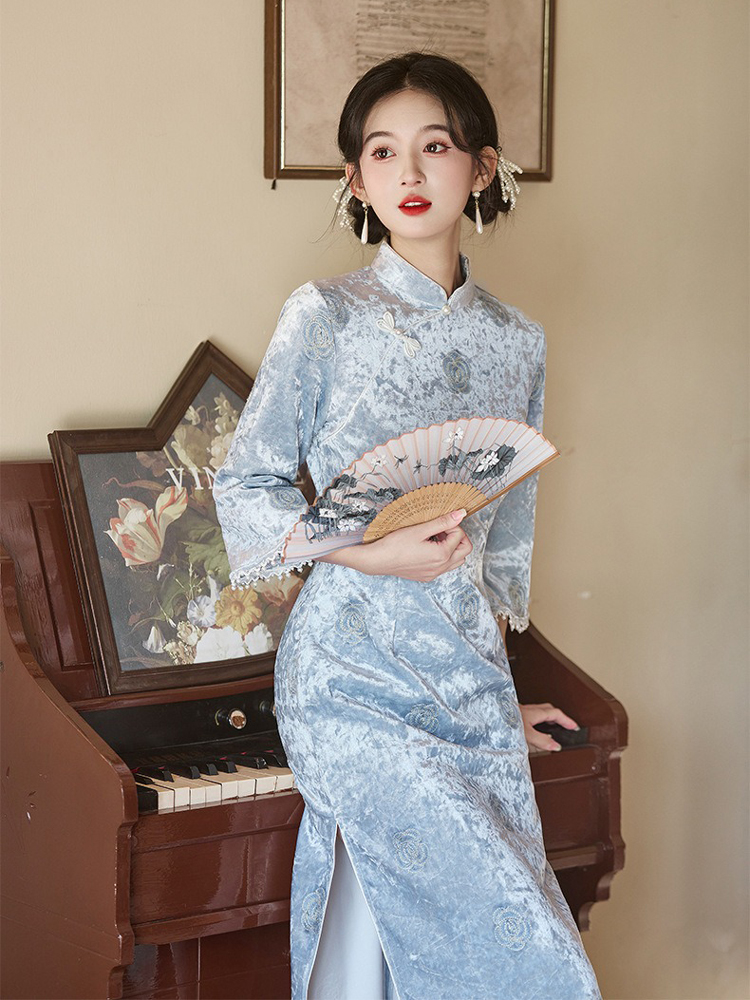 Autumn Models Classical Cheongsam Velvet Medium Sleeve Blue Slim Qipao Dresses