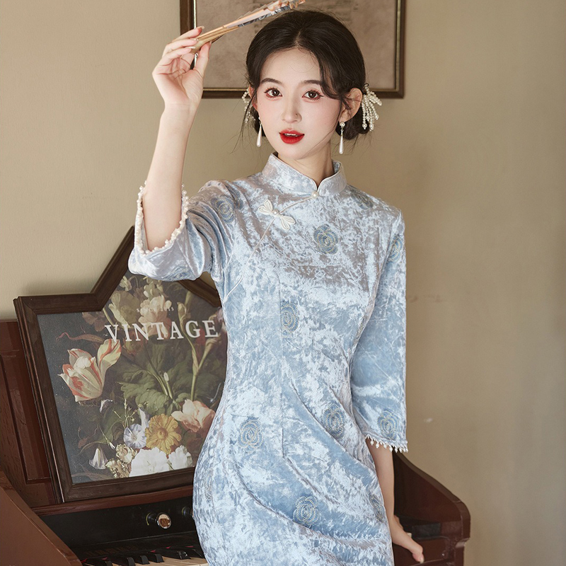 Autumn Models Classical Cheongsam Velvet Medium Sleeve Blue Slim Qipao Dresses