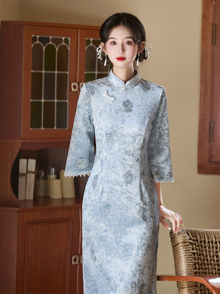 Autumn Models Classical Cheongsam Velvet Medium Sleeve Blue Slim Qipao Dresses