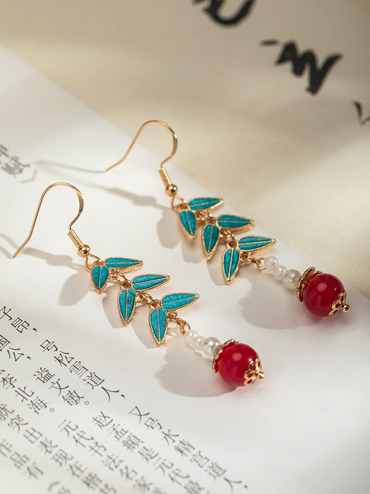New Chinese-style Tassels Earrings Green Leaf Classical Elegance Earrings Women Style 