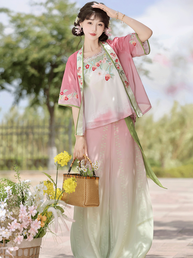 Song Dynasty Cute Style Pink Hanfu for Women