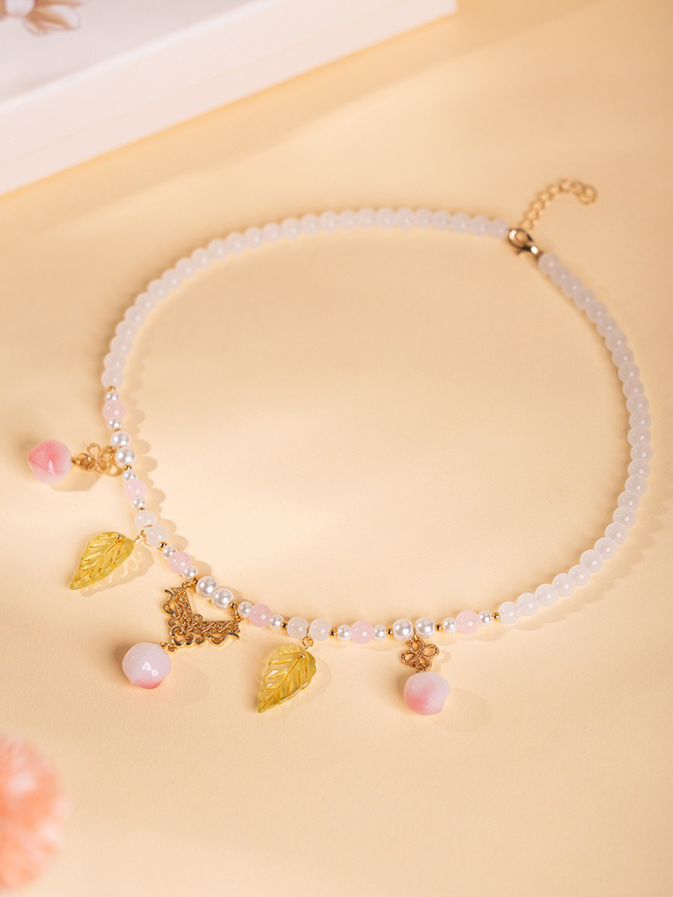 Women Short Necklace Pearl Pink Peach Ming Style
