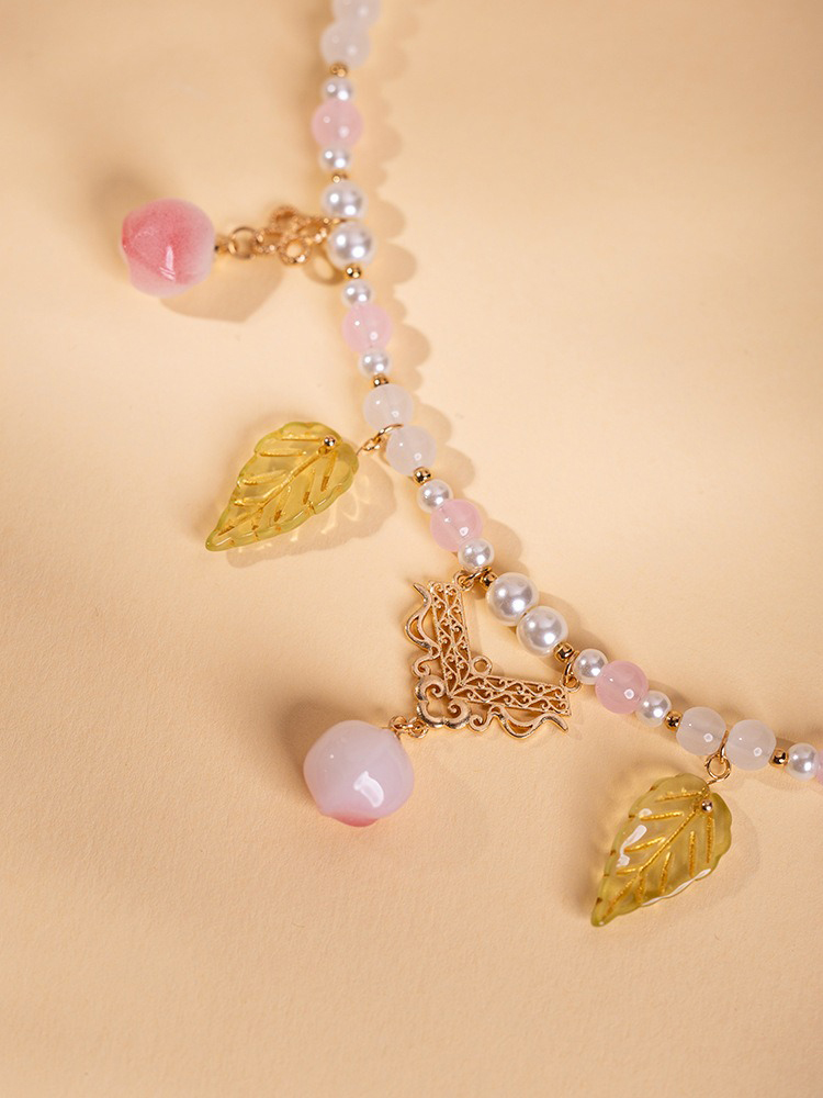 Women Short Necklace Pearl Pink Peach Ming Style