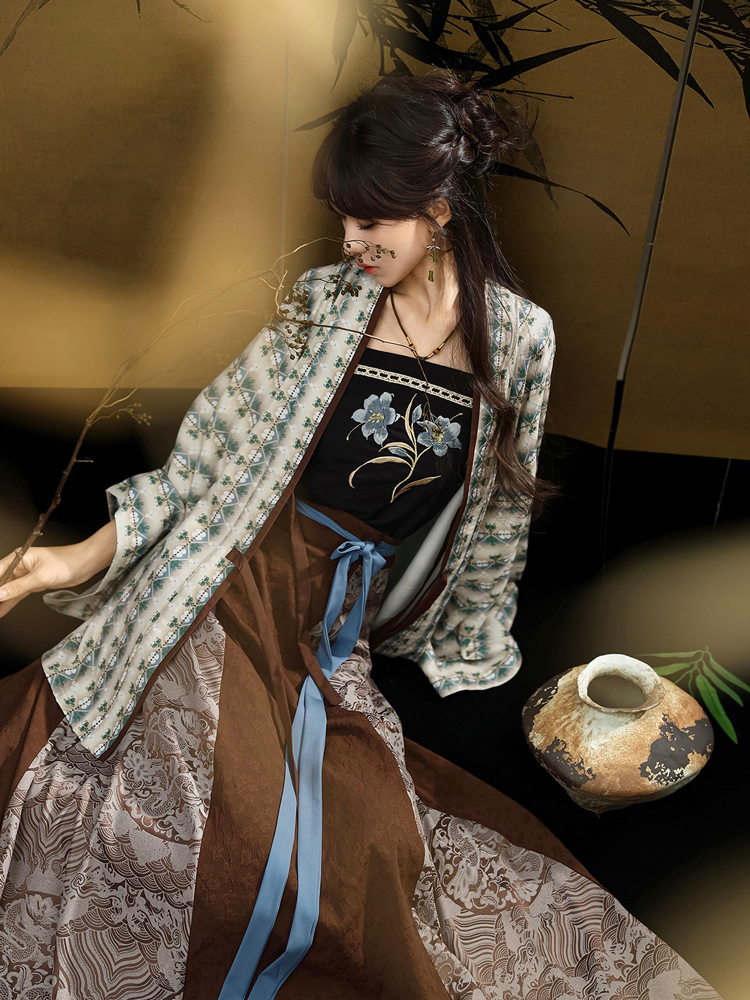 Song Dynasty Qiyao Hanfu New Autumn Casual Wear for Women