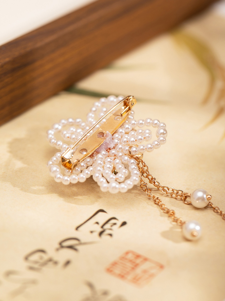 Women Cheongsam Accessories Niche Brooch with Floral Design