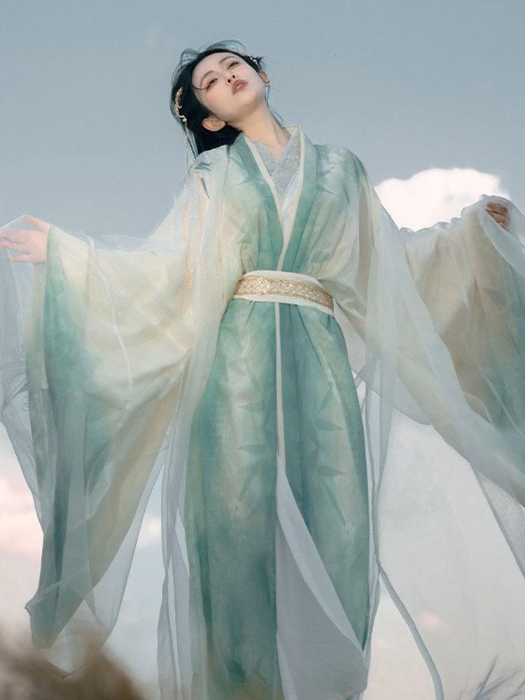 Wuxia-Style Zhiju Long-Sleeved Ethereal Women's Autumn Hanfu Set