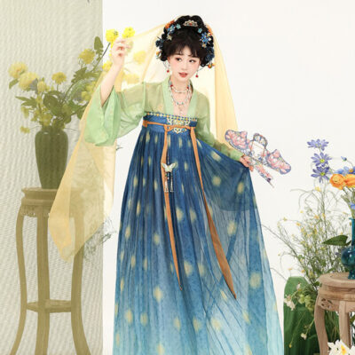 Autumn Women Hanfu Set in Tang Dynasty Style Qixiong Shanqun