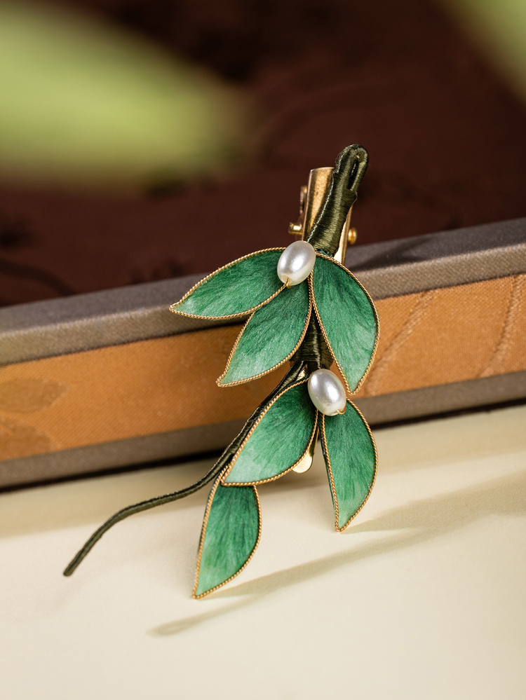 Handmade Velvet Flower Hairpin Traditional Chinese-Style Girl's Everyday Hanfu Accessory