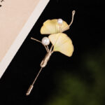 Hanfu Ginkgo Leaf Brooch Art Deco-Inspired Pin for Cheongsam Accessories