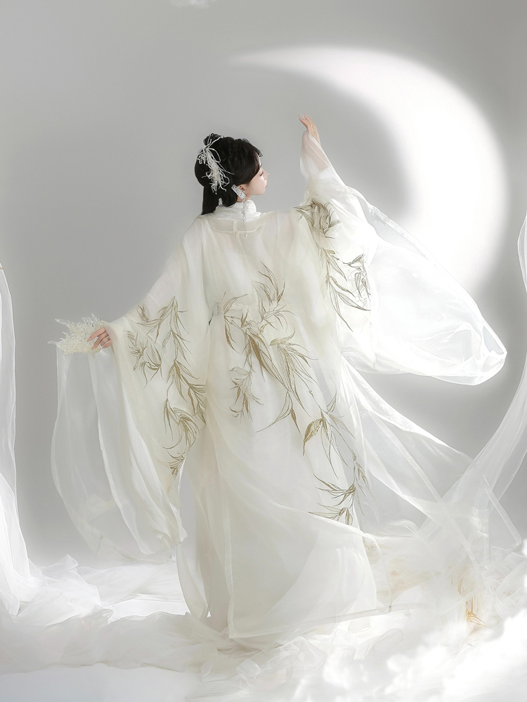 Wei-Jin Style Hanfu Women Cross-Collared Zhiju Embroidered Wide-Sleeve Dress For Wuxia