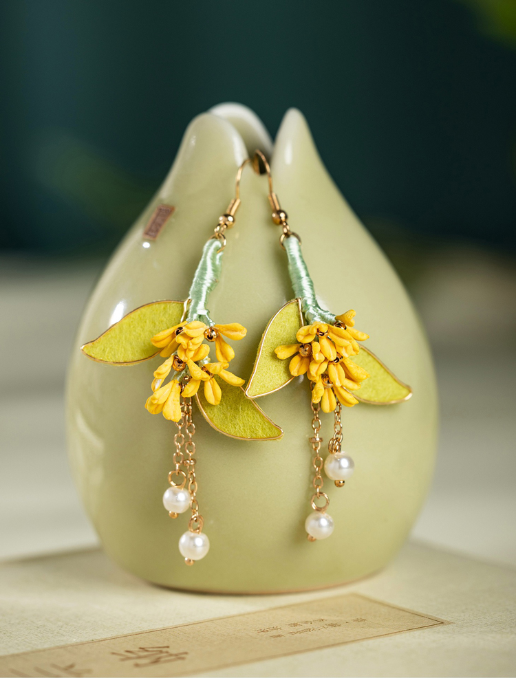 Women Hanfu Earrings Handmade Osmanthus Enamel Velvet
