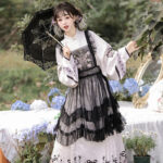 Traditional Ming Dynasty Hanfu Women Mamian Skirt Vintage Ensemble