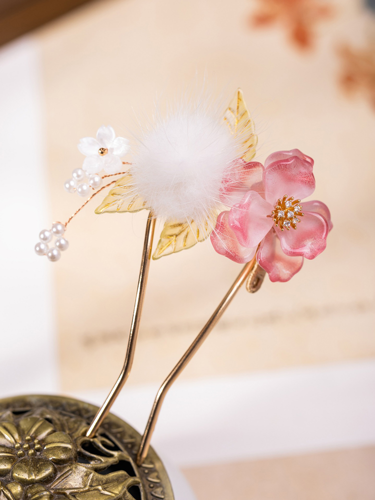 Ethereal Pink Floral Hairpin Tang Dynasty Style Hanfu Hair Accessory