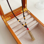 Women Accessories Round Necklace Vintage Niche Jewelry