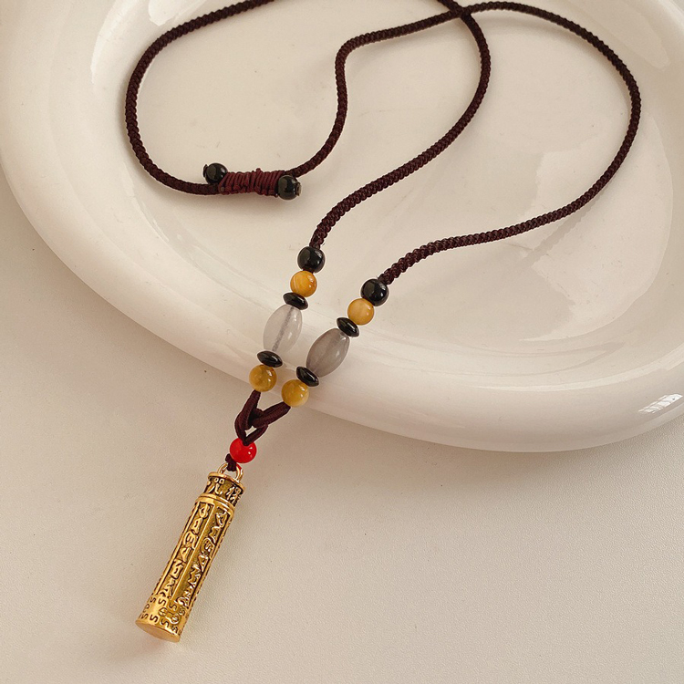 Women Accessories Round Necklace Vintage Niche Jewelry