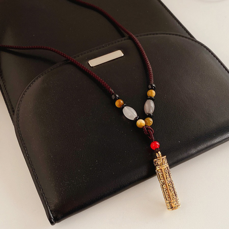 Women Accessories Round Necklace Vintage Niche Jewelry