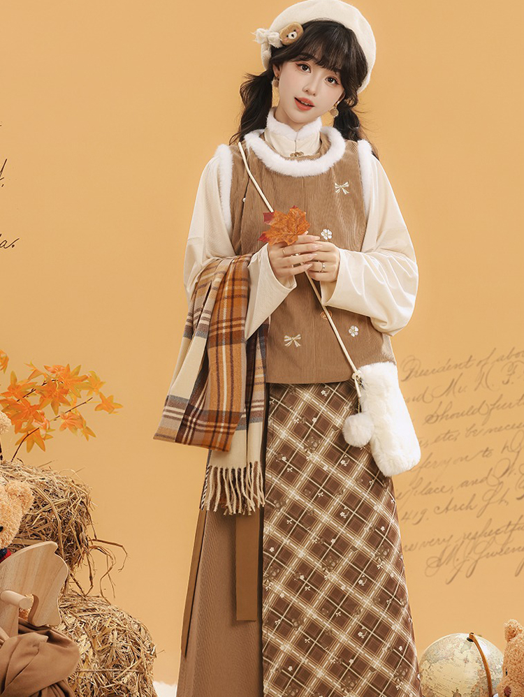 Women Winter Fashion Hanfu Round Neck Brown Daily Set