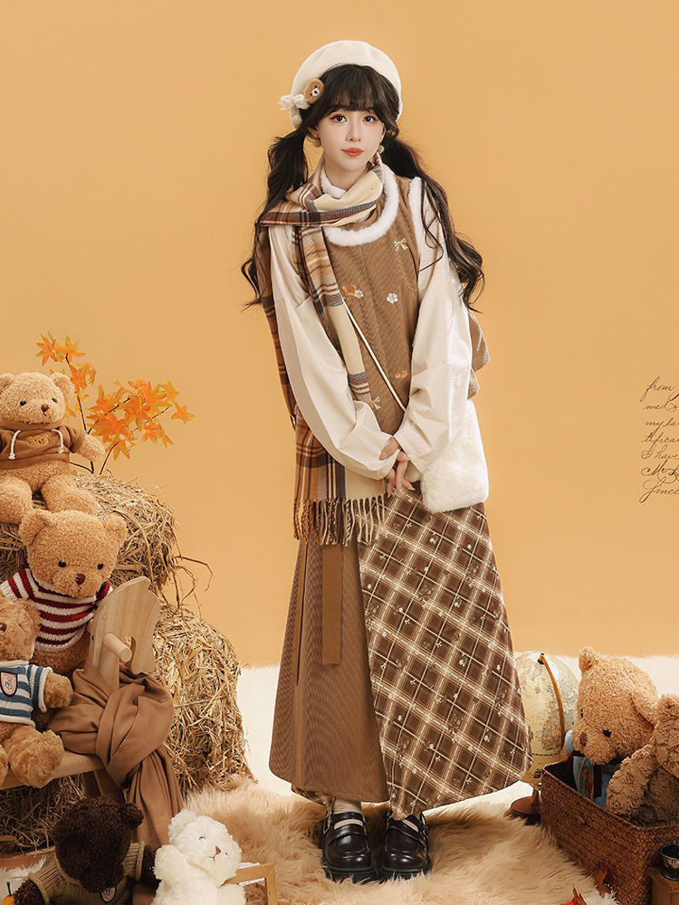 Women Winter Fashion Hanfu Round Neck Brown Daily Set