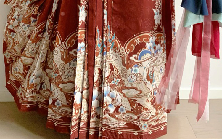 Women Winter Hanfu Red New Year Attire with Mamian Skirt