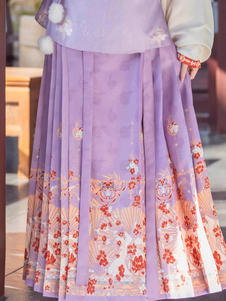 Ming Dynasty Style Hanfu Women Mamian Skirt Bijia Winter Thickened Purple Set
