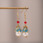 Retro Pearl Earrings Women Classic Minimalist Long Earrings