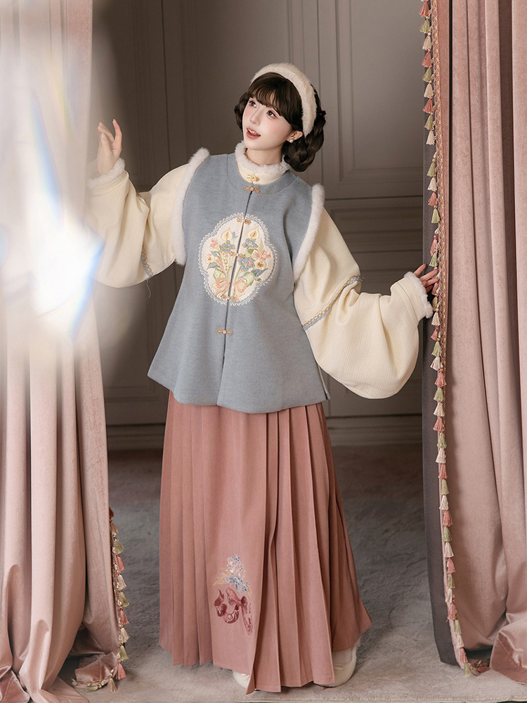 Women New Year Hanfu Bijia Set Ming Dynasty Style Thickened Winter Attire