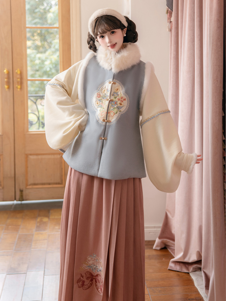 Women New Year Hanfu Bijia Set Ming Dynasty Style Thickened Winter Attire