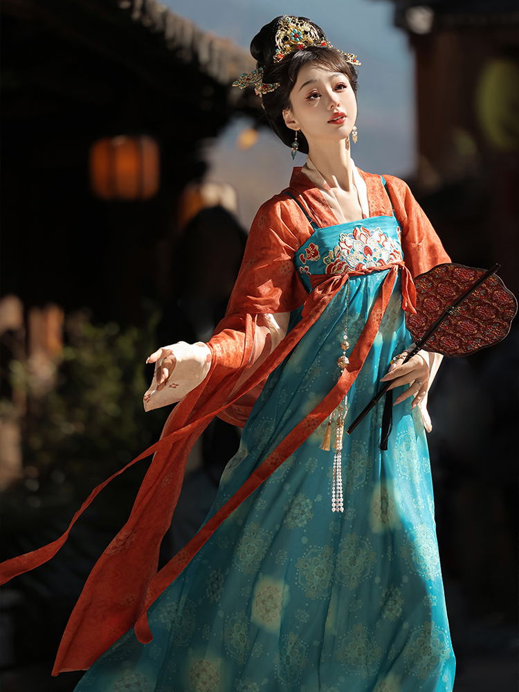 Women Tang Dynasty Hanfu Qixiong Set Spring Daily Wear Blue Skirt Ensemble