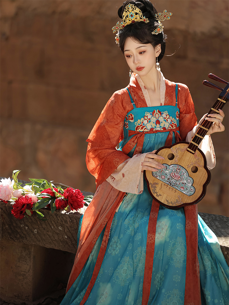 Women Tang Dynasty Hanfu Qixiong Set Spring Daily Wear Blue Skirt Ensemble