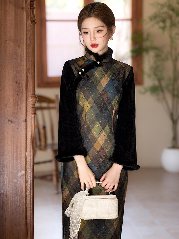 Women's Winter Casual Long Dress Vintage Long-Sleeved Cheongsam Geometric Pattern
