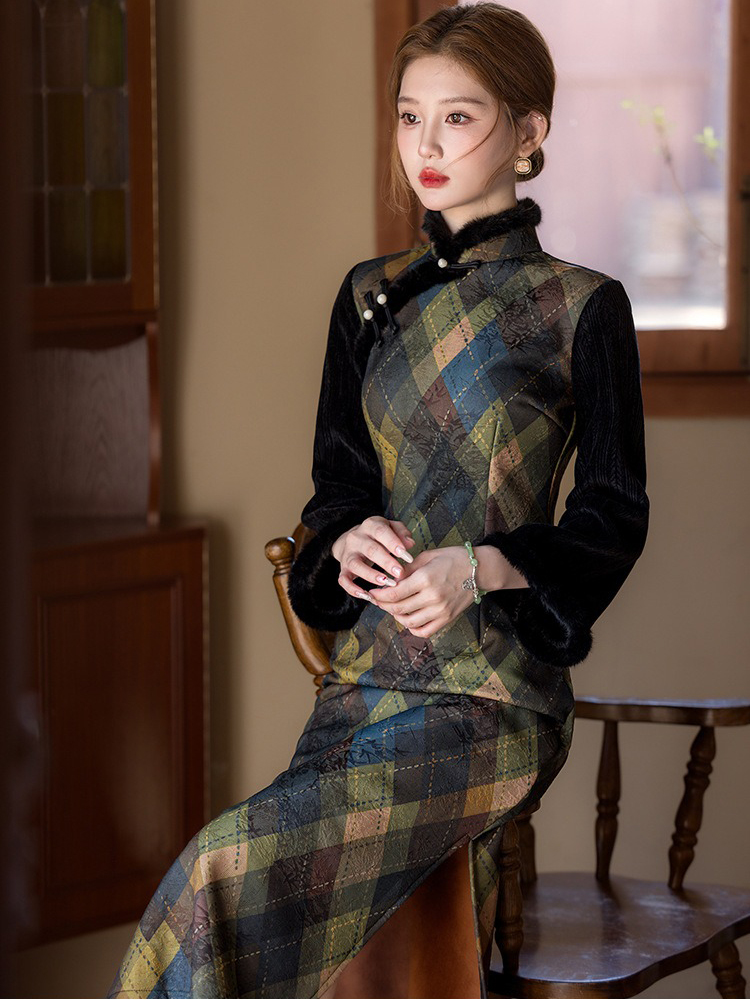 Women's Winter Casual Long Dress Vintage Long-Sleeved Cheongsam Geometric Pattern