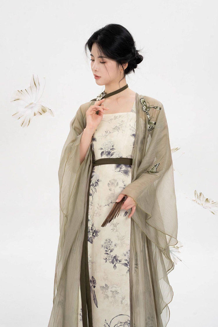 New Chinese-Style Floral Embroidered Cardigan Jacket with Modified Strapless Mress Set