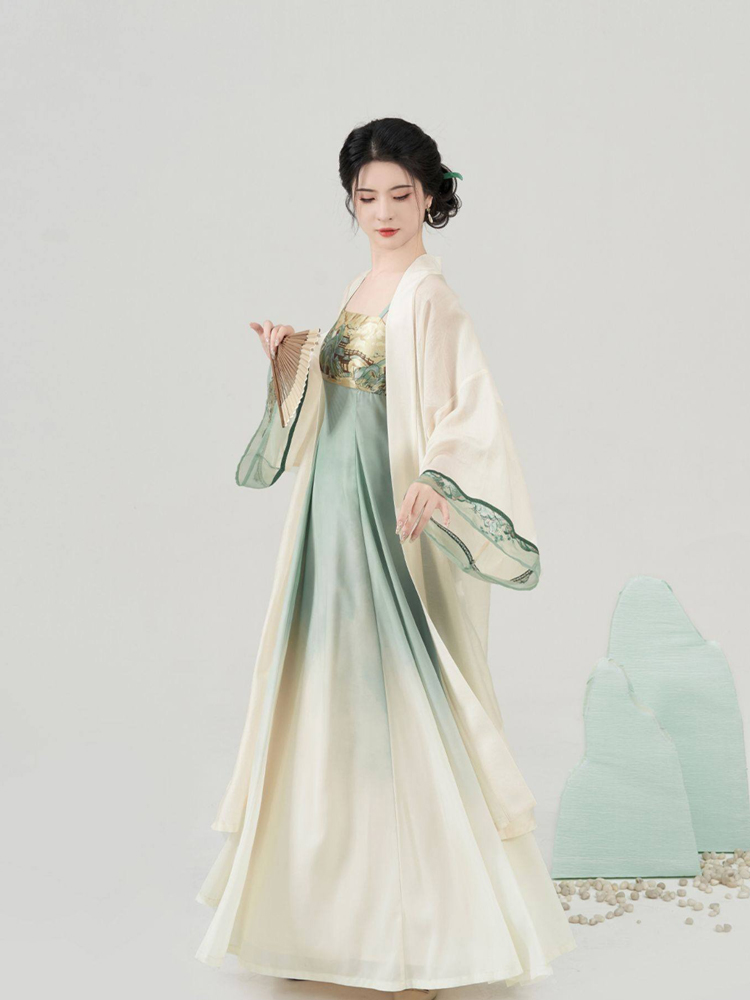 Qing Shan Xing (青山行) 4